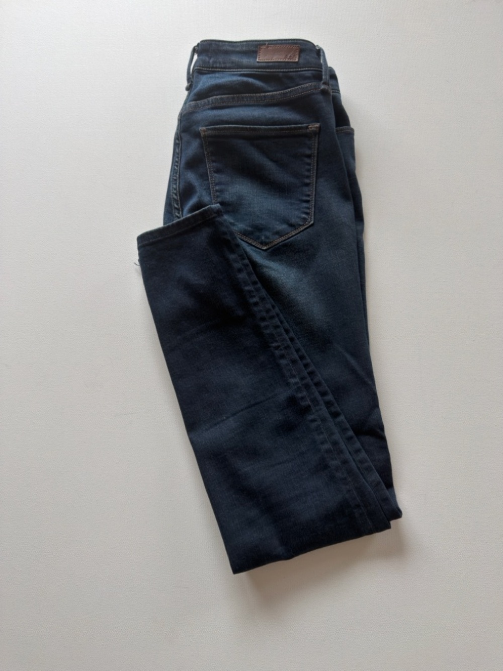 EUC Abercrombie & Fitch Harper Super Skinny Dark Blue Women’s Slim Jeans 4R/27"